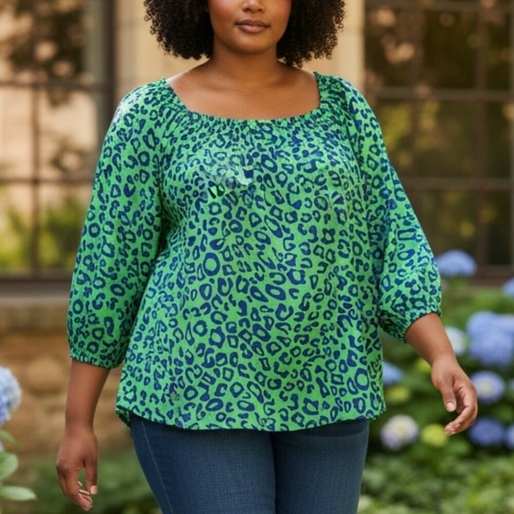 584 WOMENS 3XL GREEN CHEETAH PRINT TOP BY SOUL OF CURVES